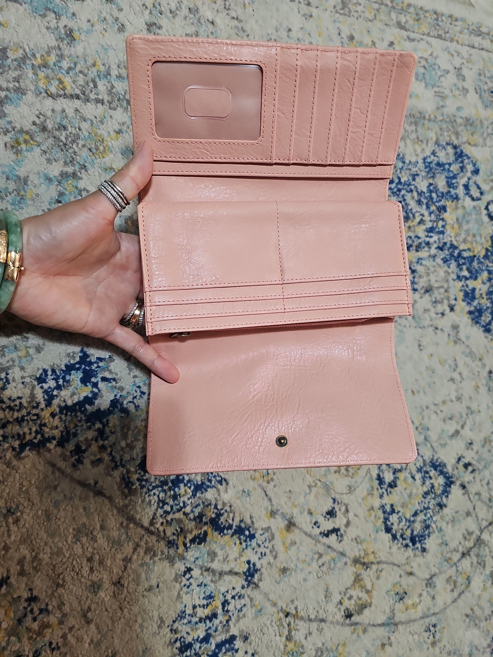 Fossil Logan RFID Flap Clutch Wallet - Picture 5 of 8